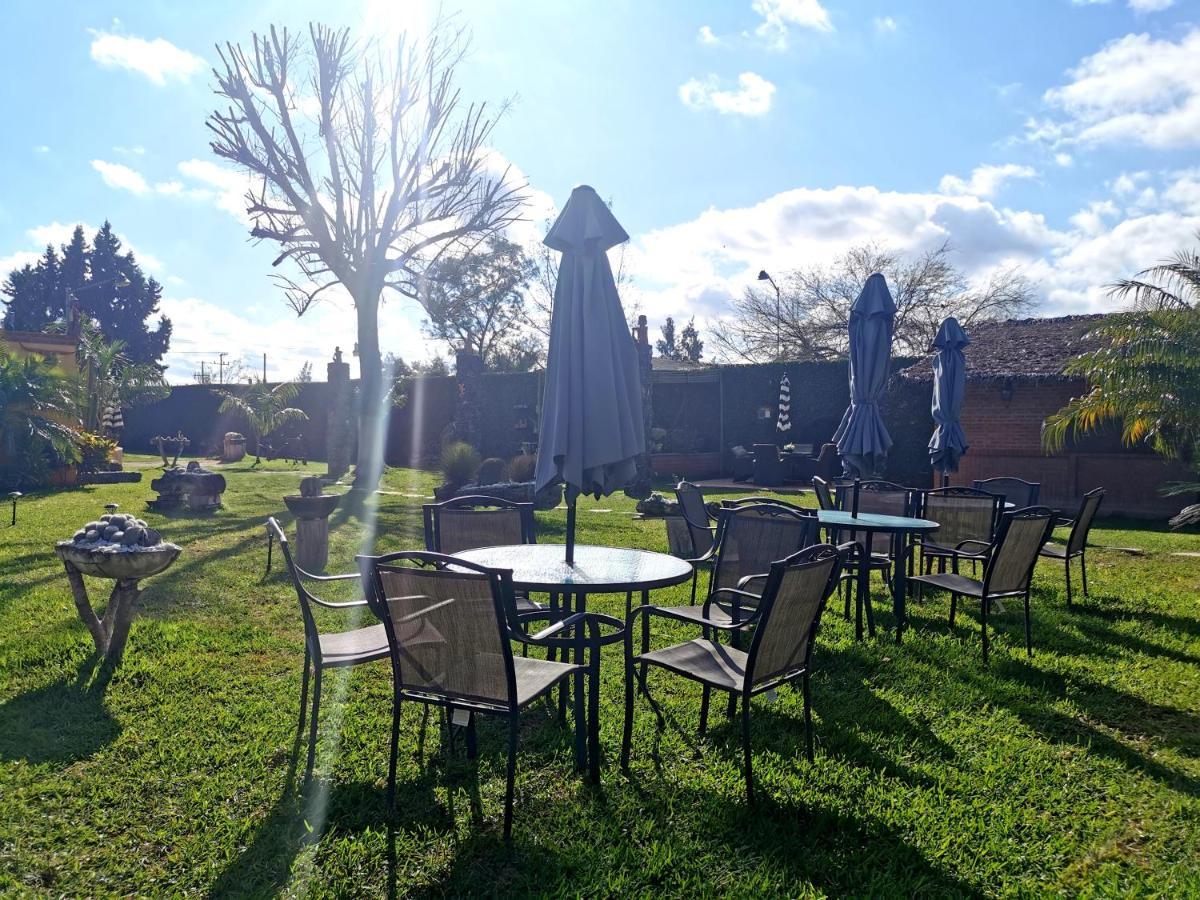 Hotel La Estancia Río Verde Esterno foto