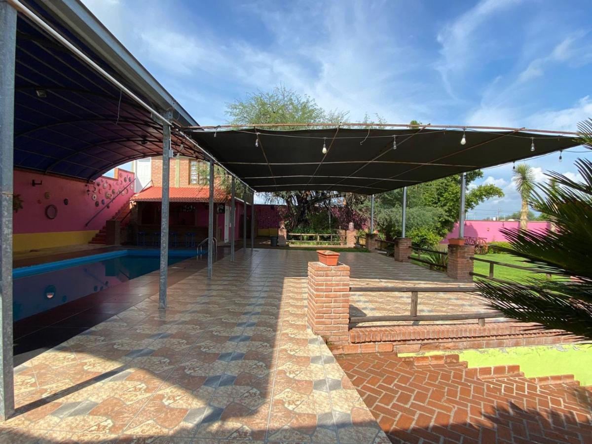 Hotel La Estancia Río Verde Esterno foto